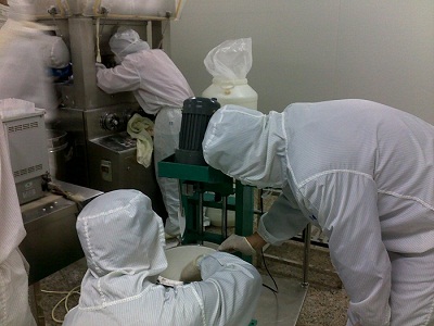 藥粉研磨機現場實拍2